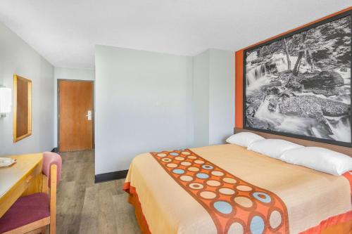 Super 8 by Wyndham Waynesburg in Waynesburg, USA