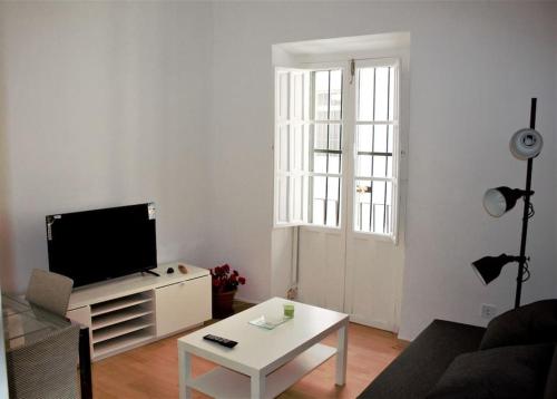 Apartamento en la Plaza del Salvador. 3