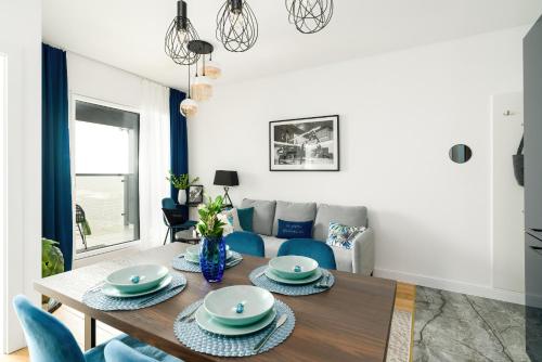 16th Floor Towarowa 39 City Center Avenida by Renters Prestige - image 5