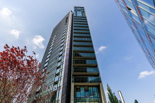 16th Floor Towarowa 39 City Center Avenida by Renters Prestige - image 2