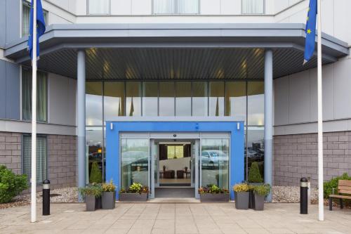 Holiday Inn Express London Stansted Airport, an IHG Hotel