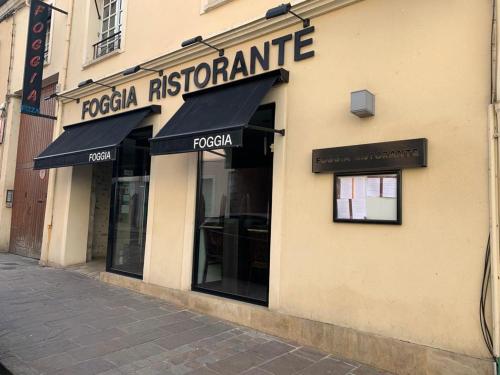 مطعم, Le Victor in شيلي-مازارين