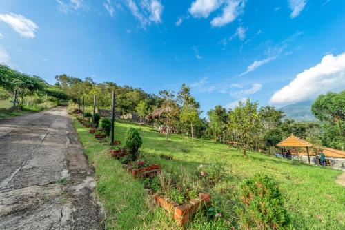 ZACS VALLEY RESORT, Kodaikanal