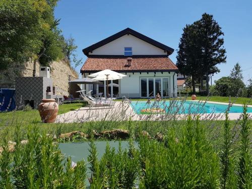  Casale Valle Brinetta in Bistagno