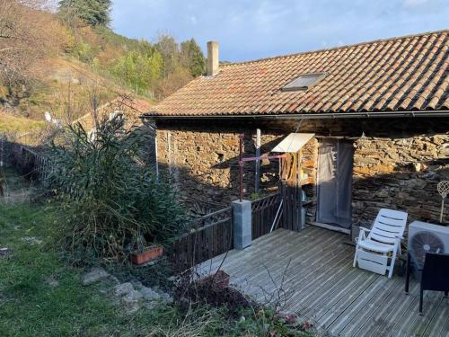 Maison authentique en Ardèche - Location saisonnière - Saint-Mélany