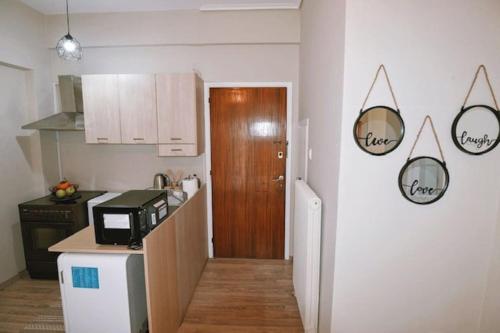 Cozy Apartment in the heart of Athens! 2