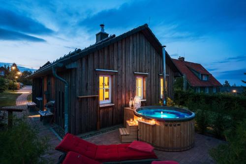 Cosy Lodge with whirlpool