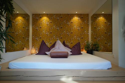 Japanese Garden Suite with Spa Bath