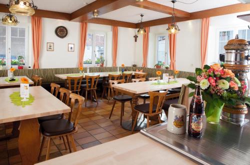 Restorāns, Bei Storaths in Unsleben