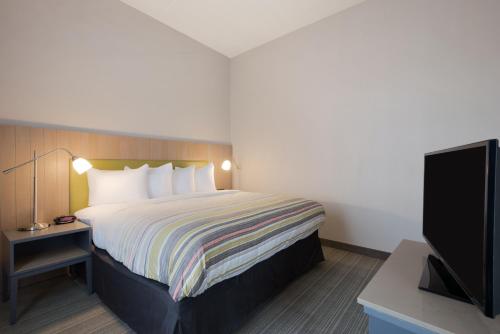 Country Inn & Suites by Radisson Katy (Houston West) TX - image 14