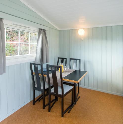 Topcamp Bie - Grimstad Room Type - Summer Cabin with Shared Bathroom
