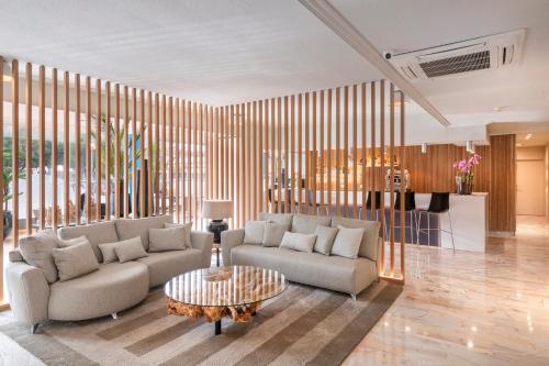 大堂, 塞勒斯西烏塔提德爾寶勒巷​​酒店 (Salles Ciutat Del Prat Hotel) in 巴塞隆拿機場