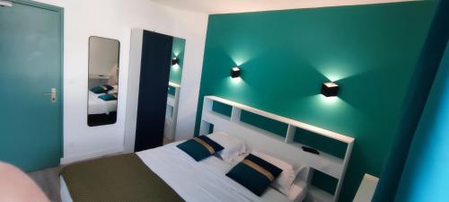 1 double bed