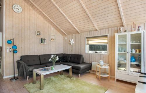  Nice Home In Sjællands Odde With Sauna in Yderby