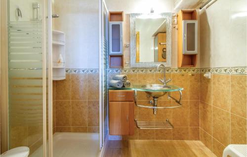 Two-Bedroom Holiday Home image 3