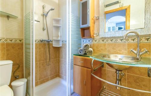 Two-Bedroom Holiday Home image 2