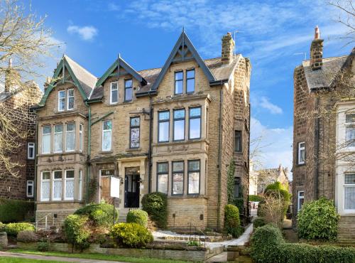 The Belmont Apart Hotel - Harrogate Stays with FREE PARKING, Harrogate