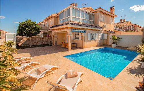 4 Bedroom Lovely Home In Orihuela Costa