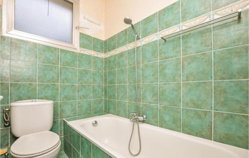 Two-Bedroom Apartment image 1