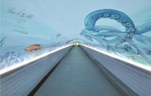 Two-Bedroom Apartment image 3