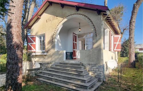 Cozy Home In Meschers-sur-gironde With House Sea View