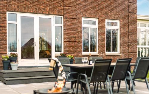  Amazing Home In Drijber With Wifi And 4 Bedrooms in Drijber