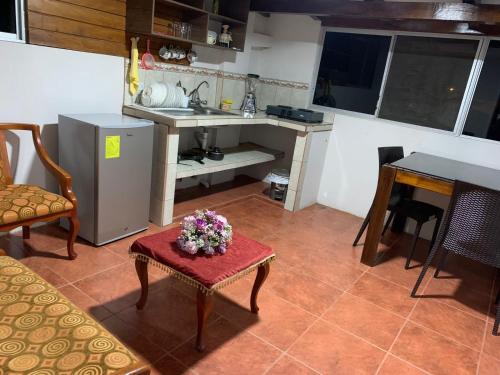 virtuve, MY HOUSE IN MACAS, SUITE AMOBLADA in Macas