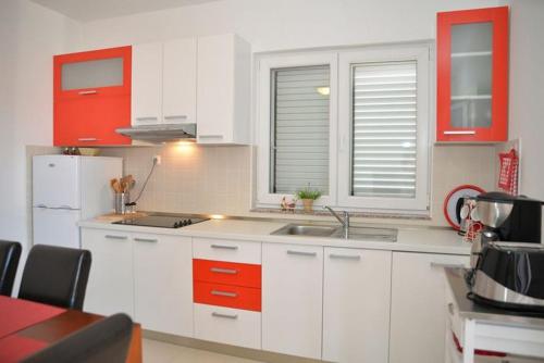Apartments Ivica - image 11