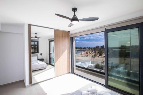 Three-Bedroom Villa image 10