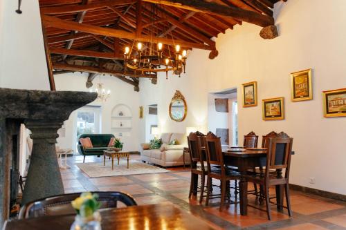 Senhora do Carmo Charm House 2