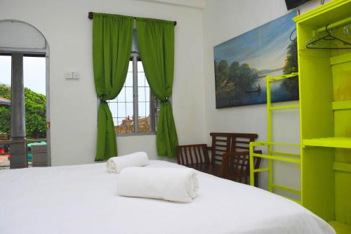 Double Room with View image 10