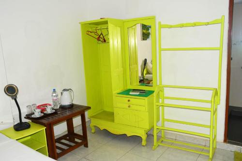 Double Room with Ocean View image 3