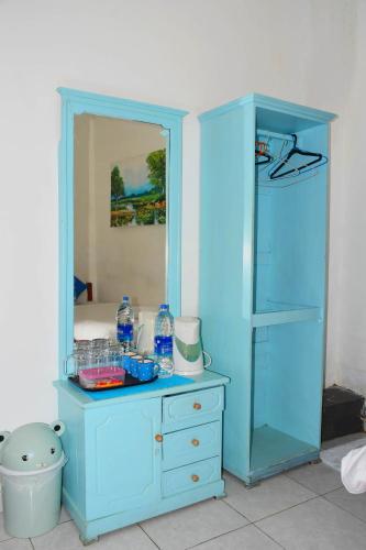 Triple Room with Sea View image 3