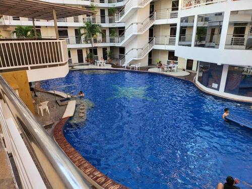 Sheryll Escapes - Kandi big 1 BR, king bed, free housekeeping, fiber fast internet, Angeles (fotografie 3)