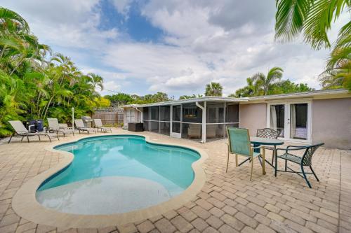 ‘Pelican Nest’, Tropical Naples Villa w/ Pool in Kelet-Naples
