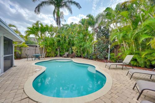 ‘Pelican Nest’, Tropical Naples Villa w/ Pool in Kelet-Naples