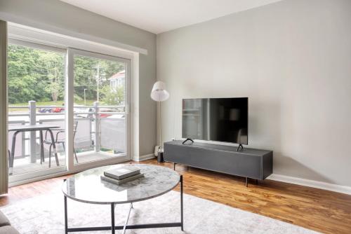 Ideal Longwood 1BR nr Mission Park BOS-668 in Boston, USA