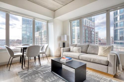 Fenway 2br w wd roof gym nr Fenway Park BOS-858 – khách sạn tại Fenway / Kenmore