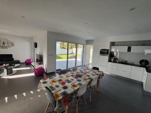 Maison Saint-Hilaire-de-Riez 4 pièces 6 personnes - FR-1-91-117 - main image