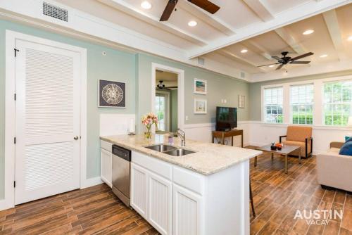 Walk to the Beach and Pool from Cinnamon Shore Oasis in Port Aransas, USA