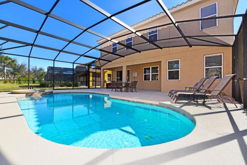 7-Bed Solterra Resort Hm w/ Pool & Spa-4376AC - image 3
