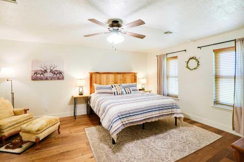 Spacious Country Home Near Ft Sill and Medicine Park in Lawton, USA
