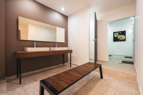 Puerta Condesa, Rooms & Studios Puerta Condesa, Rooms & Studios