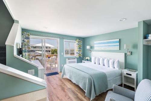 Hartman's Briney Breezes Beach Resort
