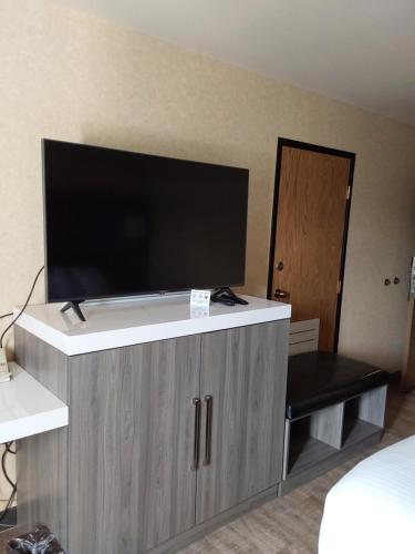 GuestHouse Inn Bellingham - image 11