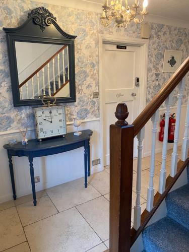 Downsfield Bed and Breakfast - main image