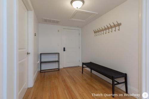West Broadway Quarters by Thatch - image 13