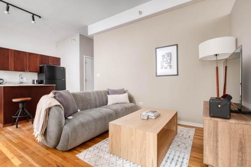 Loop 1br w gym doorman nr L Grant Park CHI-814 in Chicago, USA