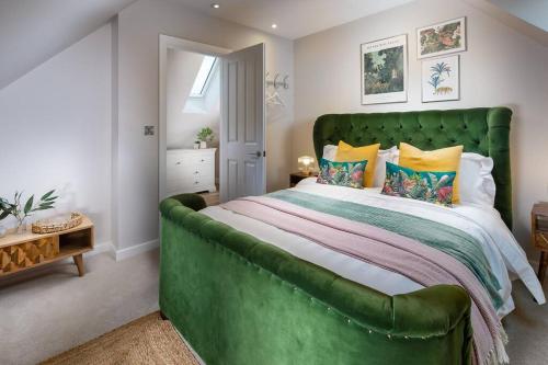 Penthouse Apartment Arundel