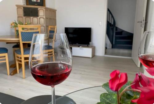 Jagatud salong / TV-ala, Sehr beliebt! Ferienhaus zur Donau in Herbertingen